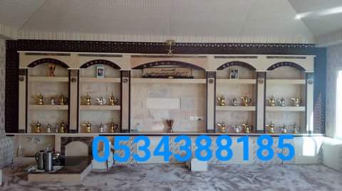 ����� ����