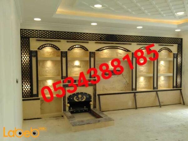 ����� ����